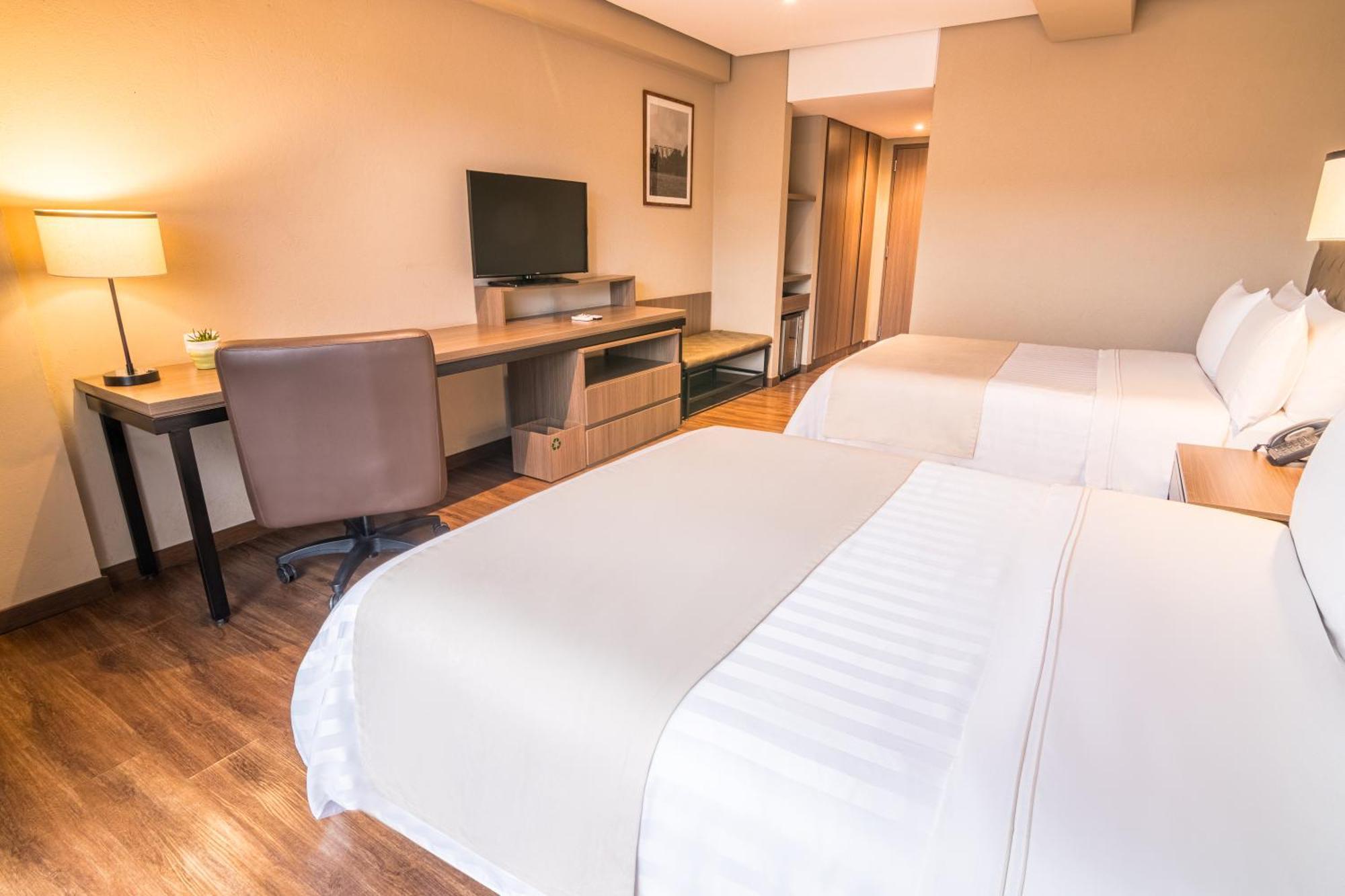 Ghl Hotel Bogota Occidente Extérieur photo