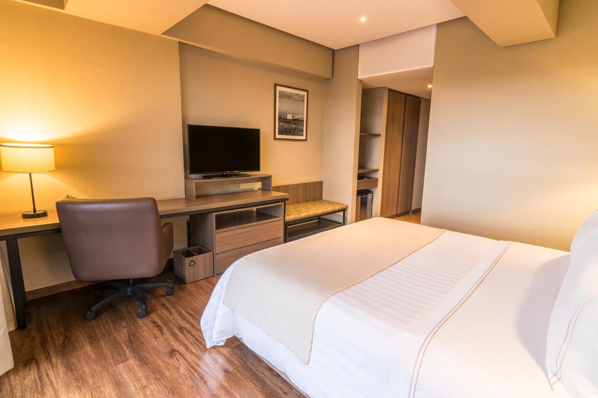 Ghl Hotel Bogota Occidente Extérieur photo